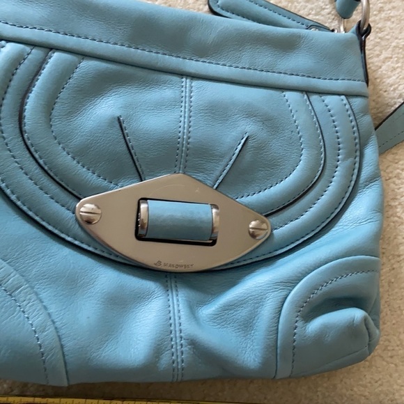 B Makovsky blue leather cross body bag with animal print lining great condition - Picture 5 of 6